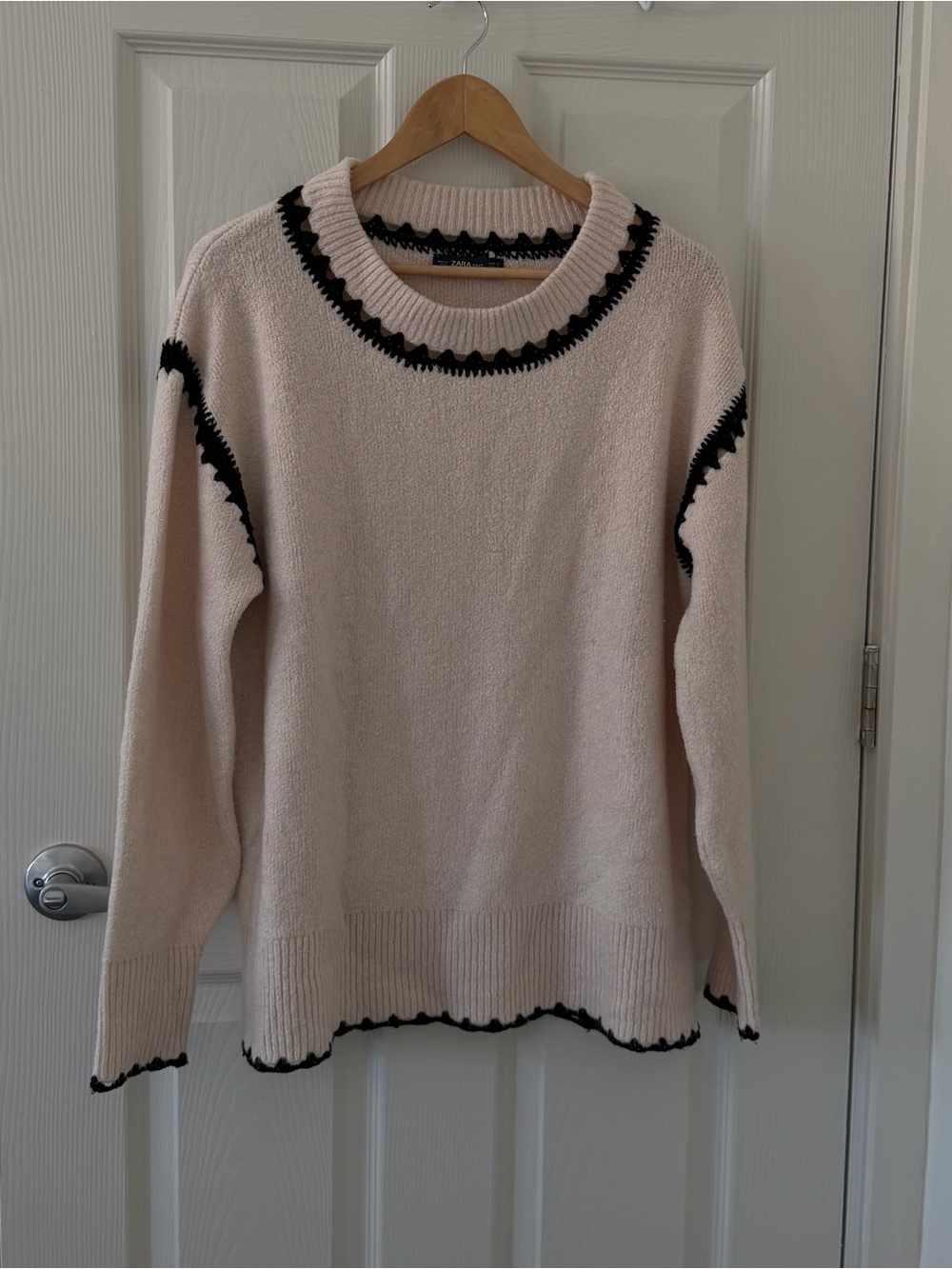 Zara Light Cream Crewneck Sweater with Black Scallop Trim